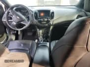 ✅ 2018 Chevrolet Cruze Premier • VIN: 1G1BF5SM7J7107553 • Лот: 43571453. Опубликован ранее на Copart с пробегом 94 227 миль. Бесплатный доступ к архиву аукционных продаж из США и подробный отчёт об истории автомобиля на DreamBid. Изображение 8.