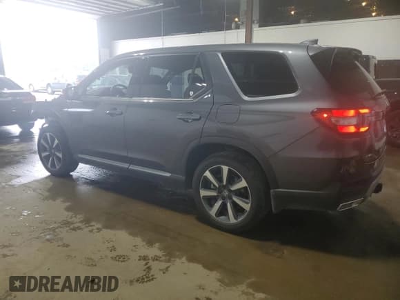 ✅ 2025 Honda Pilot Elite • VIN: 5FNYG1H80SB062209 • Lot: 67398435. Wystawiony na Copart z przebiegiem 25 411 mil. Bezpłatny archiwum sprzedaży aukcyjnych z USA i szczegółowy raport historii pojazdu na DreamBid. Zdjęcie 2.