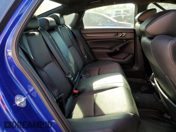 ✅ 2022 Honda Accord Sport • VIN: 1HGCV3F21NA004408 • Lot: 85270005. Wystawiony na Copart z przebiegiem 23 188 mil. Bezpłatny archiwum sprzedaży aukcyjnych z USA i szczegółowy raport historii pojazdu na DreamBid. Zdjęcie 10.