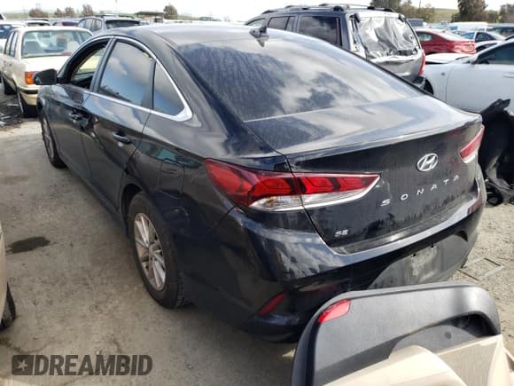 ✅ 2018 Hyundai Sonata SE • VIN: 5NPE24AF5JH626299 • Lot: 41748703. Listed on Copart with 102,770 mi. Free auction sales archive from the USA and detailed vehicle history report at DreamBid. Image 2.