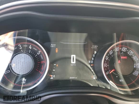 ✅ 2018 Dodge Challenger R/T Scat Pack • VIN: 2C3CDZFJ3JH305225 • Lot: 81136193. Wystawiony na Copart z przebiegiem 26 049 mil. Bezpłatny archiwum sprzedaży aukcyjnych z USA i szczegółowy raport historii pojazdu na DreamBid. Zdjęcie 9.