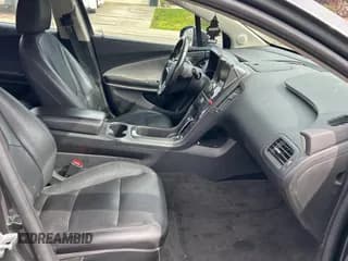 ✅ 2015 Chevrolet Volt • VIN: 1G1RD6E41FU140756 • Lot: 46130024. Wystawiony na Copart z przebiegiem 77 745 mil. Bezpłatny archiwum sprzedaży aukcyjnych z USA i szczegółowy raport historii pojazdu na DreamBid. Zdjęcie 5.