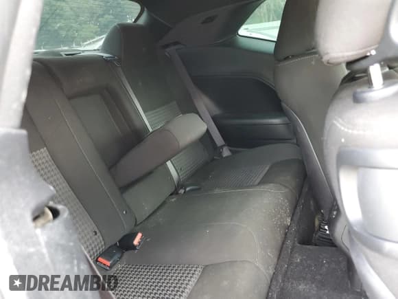 ✅ 2021 Dodge Challenger R/T • VIN: 2C3CDZBT2MH500342 • Lot: 57712544. Wystawiony na Copart z przebiegiem 32 065 mil. Bezpłatny archiwum sprzedaży aukcyjnych z USA i szczegółowy raport historii pojazdu na DreamBid. Zdjęcie 10.