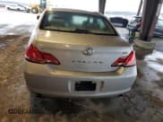 ✅ 2005 Toyota Avalon Limited • VIN: 4T1BK36BX5U041857 • Lot: 86613544. Wystawiony na Copart z przebiegiem 266 510 mil. Bezpłatny archiwum sprzedaży aukcyjnych z USA i szczegółowy raport historii pojazdu na DreamBid. Zdjęcie 6.