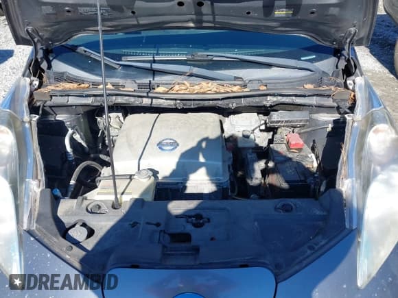 ✅ 2015 Nissan LEAF SL • VIN: 1N4AZ0CP5FC306286 • Лот: 43871059. Опубликован ранее на IAAI с пробегом 127 369 миль. Бесплатный доступ к архиву аукционных продаж из США и подробный отчёт об истории автомобиля на DreamBid. Изображение 10.