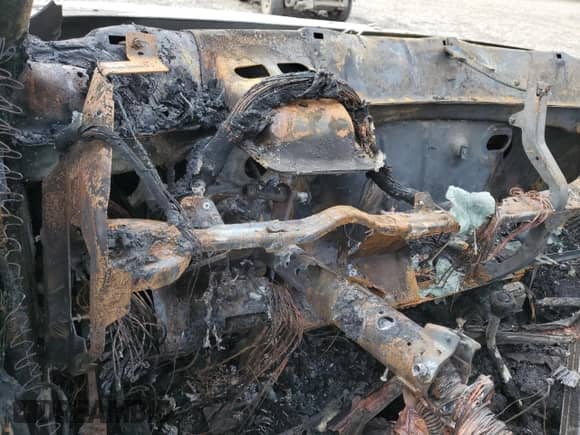 1997 Dodge 1500 с VIN 1B7HF13Z1VJ529346, выставлен на аукционе Copart как лот 88708305 с пробегом Не указан миль и Списание • Salvage title. История ставок и продаж доступна на DreamBid. Изображение 9.