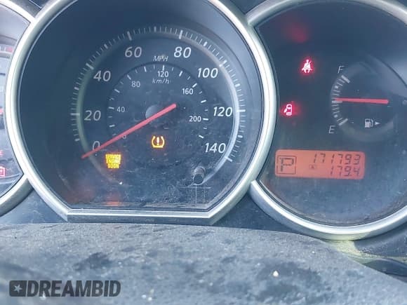 ✅ 2011 Nissan Versa S • VIN: 3N1BC1CP7BL393468 • Lot: 43861100. Wystawiony na IAAI z przebiegiem 171 793 mil. Bezpłatny archiwum sprzedaży aukcyjnych z USA i szczegółowy raport historii pojazdu na DreamBid. Zdjęcie 7.