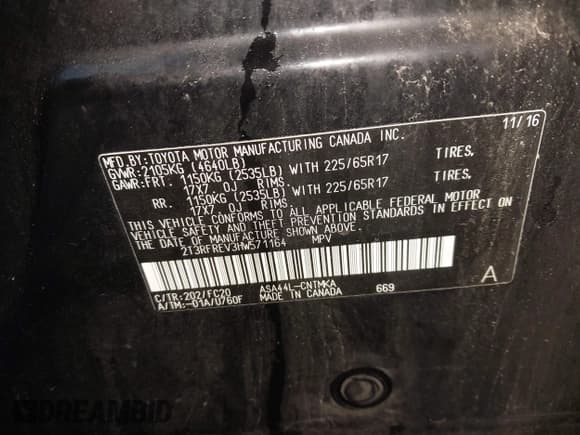 ✅ 2017 Toyota RAV4 XLE • VIN: 2T3RFREV3HW571164 • Лот: 43515669. Опубликован ранее на IAAI с пробегом 140 443 миль. Бесплатный доступ к архиву аукционных продаж из США и подробный отчёт об истории автомобиля на DreamBid. Изображение 9.