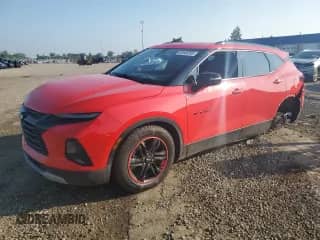 2021 Chevrolet Blazer LT z VIN 3GNKBHRS6MS586327, wystawiony jako Copart lot #68448245 z przebiegiem 38 002 mil mil oraz Szkoda całkowita • Salvage title. Historia ofert i sprzedaży dostępna na DreamBid. Obrazek 1.