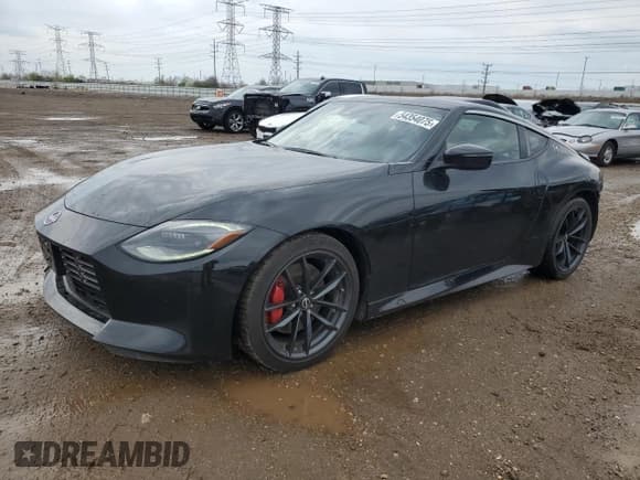 ✅ 2024 Nissan Z Performance • VIN: JN1BZ4BH6RM361251 • Lot: 54354075. Wystawiony na Copart z przebiegiem 21 289 mil. Bezpłatny archiwum sprzedaży aukcyjnych z USA i szczegółowy raport historii pojazdu na DreamBid. Zdjęcie 1.