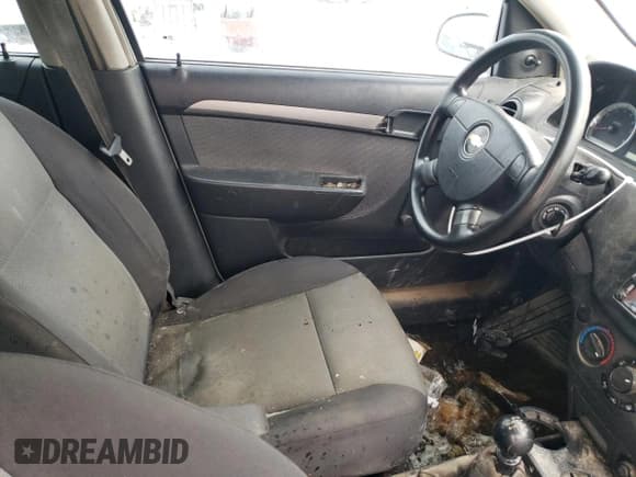 ✅ 2009 Chevrolet Aveo 1LT • VIN: KL1TD66E29B621062 • Lot: 45972655. Wystawiony na Copart z przebiegiem 120 997 mil. Bezpłatny archiwum sprzedaży aukcyjnych z USA i szczegółowy raport historii pojazdu na DreamBid. Zdjęcie 7.