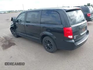 ✅ 2014 Dodge Grand Caravan American Value • VIN: 2C4RDGBGXER226395 • Lot: 43139093. Wystawiony na IAAI z przebiegiem 177 841 mil. Bezpłatny archiwum sprzedaży aukcyjnych z USA i szczegółowy raport historii pojazdu na DreamBid. Zdjęcie 3.