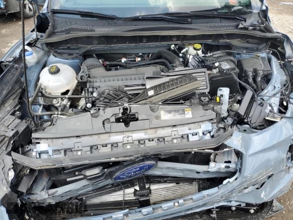 ✅ 2024 Ford Escape ST-Line Select • VIN: 1FMCU9NA3RUA79172 • Lot: 63594835. Listed on Copart with 17,898 mi. Free auction sales archive from the USA and detailed vehicle history report at DreamBid. Image 12.