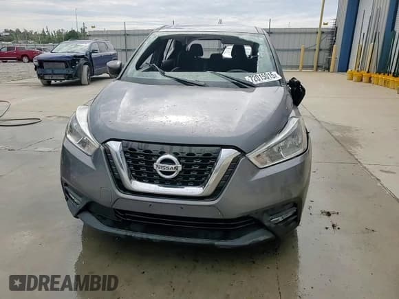 ✅ 2019 Nissan Kicks S • VIN: 3N1CP5CU0KL484345 • Лот: 72015015. Опубликован ранее на Copart с пробегом 48 128 миль. Бесплатный доступ к архиву аукционных продаж из США и подробный отчёт об истории автомобиля на DreamBid. Изображение 13.
