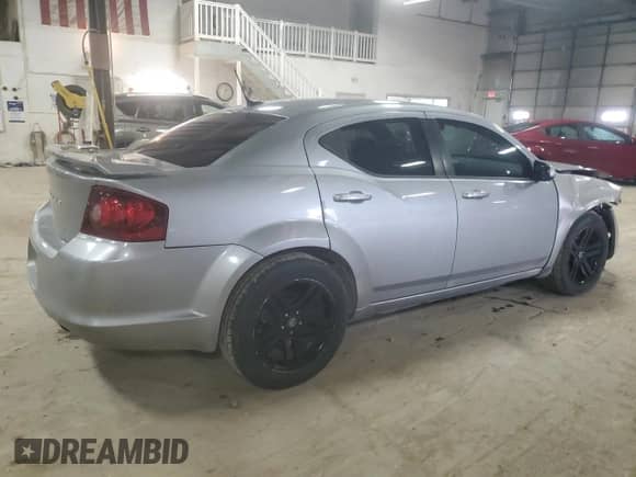 2014 Dodge Avenger SXT с VIN 1C3CDZCBXEN110944, выставлен на аукционе Copart как лот 59487324 с пробегом 110 981 миль миль и Списание • Salvage title. История ставок и продаж доступна на DreamBid. Изображение 3.