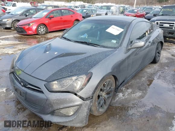 ✅ 2013 Hyundai Genesis Coupe R-Spec • VIN: KMHHT6KD2DU109633 • Lot: 41672407. Listed on IAAI with 105,191 mi. Free auction sales archive from the USA and detailed vehicle history report at DreamBid. Image 17.