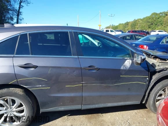 ✅ 2018 Acura RDX Technology • VIN: 5J8TB4H57JL020388 • Lot: 43350353. Wystawiony na IAAI z przebiegiem 56 758 mil. Bezpłatny archiwum sprzedaży aukcyjnych z USA i szczegółowy raport historii pojazdu na DreamBid. Zdjęcie 14.