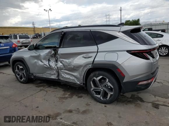 ✅ 2022 Hyundai Tucson Limited • VIN: 5NMJE3AE9NH121716 • Lot: 68148264. Wystawiony na Copart z przebiegiem 24 702 mil. Bezpłatny archiwum sprzedaży aukcyjnych z USA i szczegółowy raport historii pojazdu na DreamBid. Zdjęcie 2.