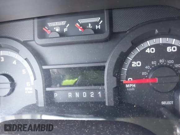 ✅ 2012 Ford Econoline Passenger XL • VIN: 1FBNE3BL5CDB33676 • Lot: 40849233. Wystawiony na IAAI z przebiegiem Nie podano. Bezpłatny archiwum sprzedaży aukcyjnych z USA i szczegółowy raport historii pojazdu na DreamBid. Zdjęcie 14.