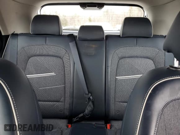 ✅ 2022 Hyundai Venue SEL • VIN: KMHRC8A33NU205829 • Lot: 46024315. Listed on Copart with 82,977 mi. Free auction sales archive from the USA and detailed vehicle history report at DreamBid. Image 10.