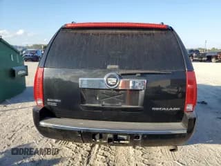 ✅ 2011 Cadillac Escalade • VIN: 1GYS3AEF0BR309818 • Lot: 91848155. Wystawiony na Copart z przebiegiem 192 849 mil. Bezpłatny archiwum sprzedaży aukcyjnych z USA i szczegółowy raport historii pojazdu na DreamBid. Zdjęcie 6.
