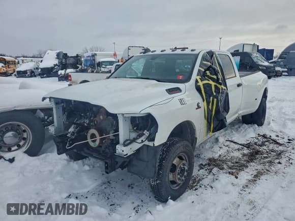 ✅ 2024 Ram 3500 Tradesman • VIN: 3C63RRGL2RG368963 • Лот: 92502355. Опубликован ранее на Copart с пробегом Не указан. Бесплатный доступ к архиву аукционных продаж из США и подробный отчёт об истории автомобиля на DreamBid. Изображение 1.