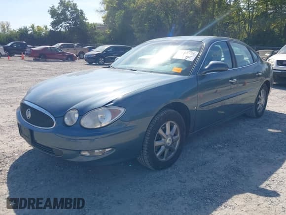 ✅ 2007 Buick LaCrosse CXL • VIN: 2G4WD582971182633 • Lot: 43327725. Listed on IAAI with 300,440 mi. Free auction sales archive from the USA and detailed vehicle history report at DreamBid. Image 2.