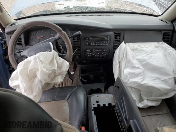 ✅ 2003 Dodge Durango R/T • VIN: 1D8HS78ZX3F506804 • Lot: 42426175. Wystawiony na Copart z przebiegiem 163 933 mil. Bezpłatny archiwum sprzedaży aukcyjnych z USA i szczegółowy raport historii pojazdu na DreamBid. Zdjęcie 8.