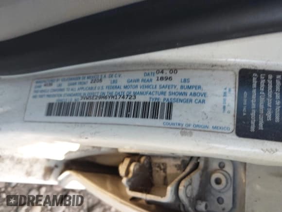 ✅ 2000 Volkswagen Jetta GLS • VIN: 3VWSE29M6YM174723 • Lot: 43751622. Listed on IAAI with Not provided. Free auction sales archive from the USA and detailed vehicle history report at DreamBid. Image 9.