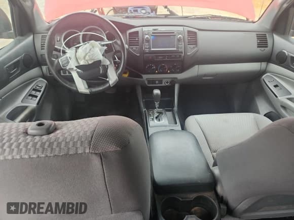 ✅ 2013 Toyota Tacoma • VIN: 5TFJX4CN5DX031028 • Lot: 67145295. Listed on Copart with 212,002 mi. Free auction sales archive from the USA and detailed vehicle history report at DreamBid. Image 8.