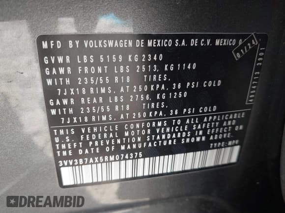 ✅ 2024 Volkswagen Tiguan SE • VIN: 3VV3B7AX5RM074375 • Lot: 43469185. Wystawiony na IAAI z przebiegiem 31 479 mil. Bezpłatny archiwum sprzedaży aukcyjnych z USA i szczegółowy raport historii pojazdu na DreamBid. Zdjęcie 9.