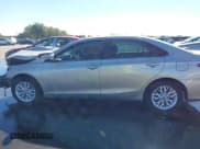 ✅ 2017 Toyota Camry SE • VIN: 4T1BF1FK0HU361539 • Лот: 43449898. Опубликован ранее на IAAI с пробегом 81 967 миль. Бесплатный доступ к архиву аукционных продаж из США и подробный отчёт об истории автомобиля на DreamBid. Изображение 15.