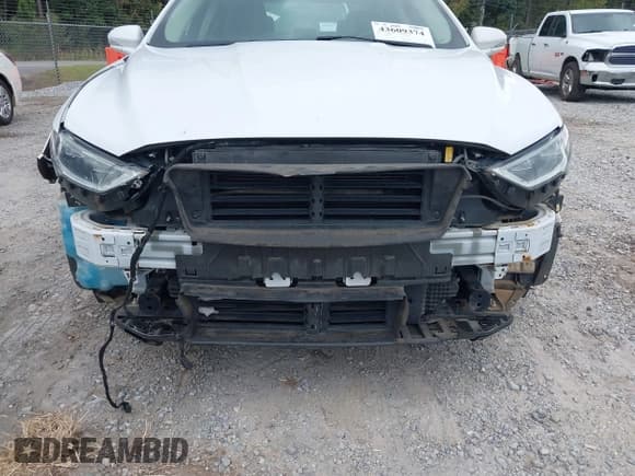 ✅ 2017 Ford Fusion Titanium • VIN: 3FA6P0K91HR316669 • Lot: 43609374. Listed on IAAI with 139,308 mi. Free auction sales archive from the USA and detailed vehicle history report at DreamBid. Image 6.