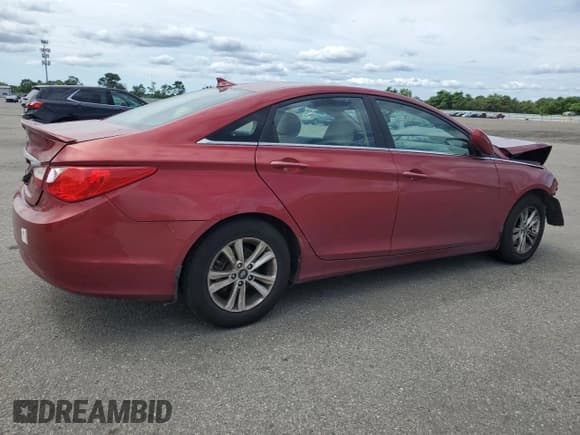 ✅ 2013 Hyundai Sonata GLS • VIN: 5NPEB4AC7DH801484 • Lot: 64798065. Listed on Copart with 84,576 mi. Free auction sales archive from the USA and detailed vehicle history report at DreamBid. Image 3.