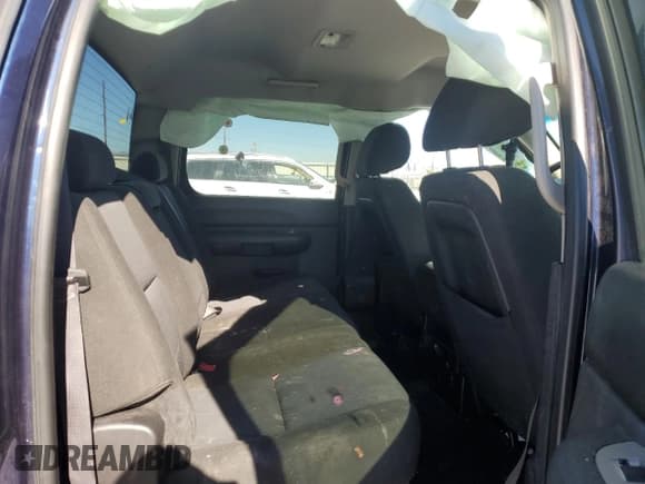 ✅ 2011 Chevrolet Silverado 1500 LT • VIN: 3GCPKSE30BG239702 • Lot: 82745925. Listed on Copart with 237,459 mi. Free auction sales archive from the USA and detailed vehicle history report at DreamBid. Image 10.