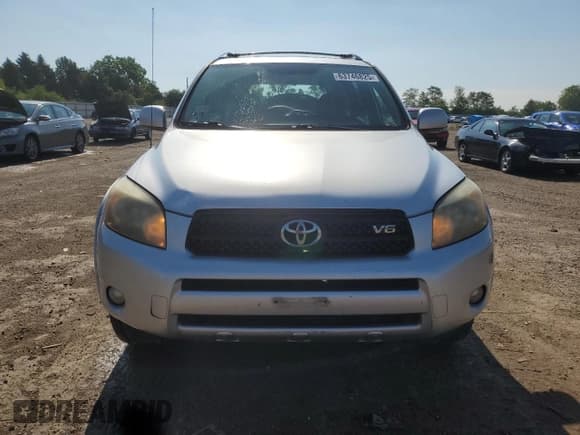 ✅ 2008 Toyota RAV4 Sport • VIN: JTMZK32V485017765 • Lot: 63746825. Listed on Copart with 221,214 mi. Free auction sales archive from the USA and detailed vehicle history report at DreamBid. Image 5.