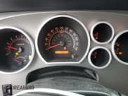 ✅ 2016 Toyota Sequoia SR5 • VIN: 5TDBY5G15GS137455 • Lot: 43617515. Wystawiony na Copart z przebiegiem 133 576 mil. Bezpłatny archiwum sprzedaży aukcyjnych z USA i szczegółowy raport historii pojazdu na DreamBid. Zdjęcie 9.