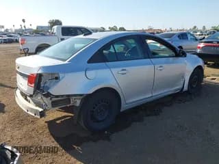 ✅ 2015 Chevrolet Cruze LS • VIN: 1G1PB5SH6F7164936 • Лот: 43354168. Опубликован ранее на IAAI с пробегом 77 345 миль. Бесплатный доступ к архиву аукционных продаж из США и подробный отчёт об истории автомобиля на DreamBid. Изображение 4.