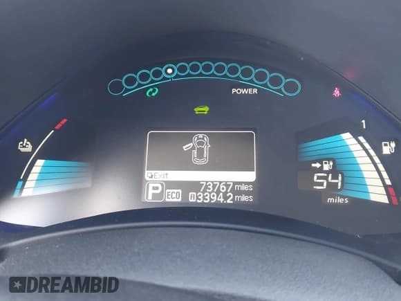 ✅ 2015 Nissan LEAF S • VIN: 1N4AZ0CP0FC312027 • Lot: 43610026. Wystawiony na IAAI z przebiegiem 73 767 mil. Bezpłatny archiwum sprzedaży aukcyjnych z USA i szczegółowy raport historii pojazdu na DreamBid. Zdjęcie 18.