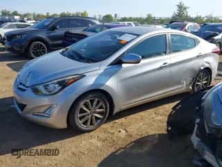 2015 Hyundai Elantra SE z VIN KMHDH4AE8FU439570, wystawiony jako IAAI lot #43123376 z przebiegiem 188 130 mil mil oraz . Historia ofert i sprzedaży dostępna na DreamBid. Obrazek 2.