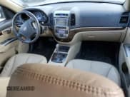 ✅ 2011 Hyundai Santa Fe Limited • VIN: 5XYZK4AG4BG050577 • Lot: 78646924. Listed on Copart with 109,146 mi. Free auction sales archive from the USA and detailed vehicle history report at DreamBid. Image 8.