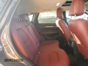 ✅ 2021 Mazda CX-5 Carbon Edition • VIN: JM3KFACM9M0348565 • Lot: 80429184. Wystawiony na Copart z przebiegiem 30 980 mil. Bezpłatny archiwum sprzedaży aukcyjnych z USA i szczegółowy raport historii pojazdu na DreamBid. Zdjęcie 11.