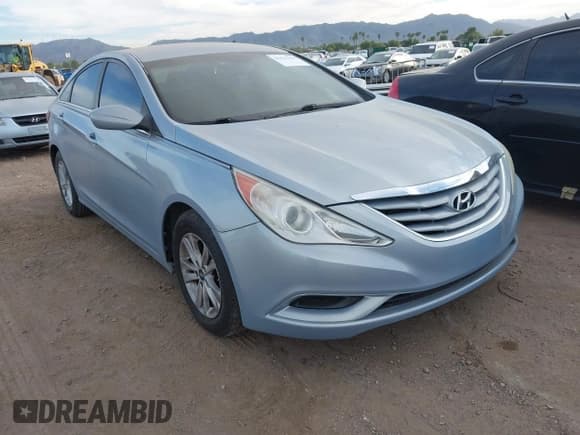 ✅ 2013 Hyundai Sonata GLS • VIN: 5NPEB4AC2DH723776 • Лот: 43616358. Опубликован ранее на IAAI с пробегом 120 230 миль. Бесплатный доступ к архиву аукционных продаж из США и подробный отчёт об истории автомобиля на DreamBid. Изображение 1.