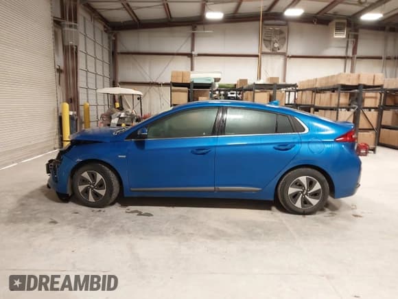 ✅ 2018 Hyundai Ioniq SEL • VIN: KMHC75LC0JU066095 • Лот: 41822411. Опубликован ранее на IAAI с пробегом 123 780 миль. Бесплатный доступ к архиву аукционных продаж из США и подробный отчёт об истории автомобиля на DreamBid. Изображение 15.