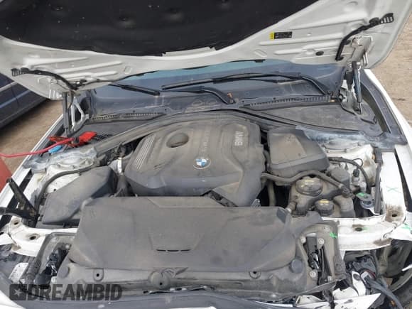 ✅ 2018 BMW 3 Series 330i • VIN: WBA8B9G5XJNU96090 • Lot: 43581724. Wystawiony na IAAI z przebiegiem 41 782 mil. Bezpłatny archiwum sprzedaży aukcyjnych z USA i szczegółowy raport historii pojazdu na DreamBid. Zdjęcie 10.