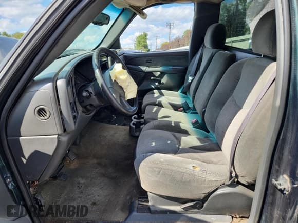 ✅ 2003 Chevrolet Silverado 1500 LS • VIN: 1GCEK14T33Z187969 • Lot: 70116405. Listed on Copart with 135,490 mi. Free auction sales archive from the USA and detailed vehicle history report at DreamBid. Image 7.