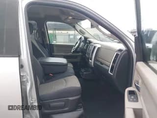 ✅ 2009 Dodge 1500 SLT • VIN: 1D3HB13T09S717404 • Lot: 41506634. Wystawiony na IAAI z przebiegiem 199 678 mil. Bezpłatny archiwum sprzedaży aukcyjnych z USA i szczegółowy raport historii pojazdu na DreamBid. Zdjęcie 5.