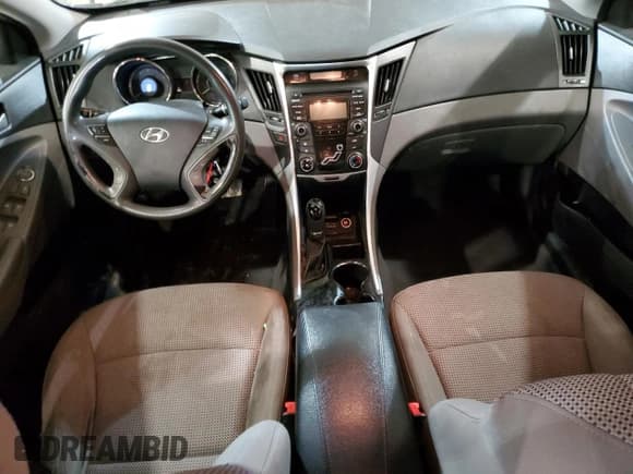 ✅ 2012 Hyundai Sonata GLS • VIN: 5NPEB4AC3CH488125 • Lot: 49345444. Listed on Copart with 104,566 mi. Free auction sales archive from the USA and detailed vehicle history report at DreamBid. Image 8.