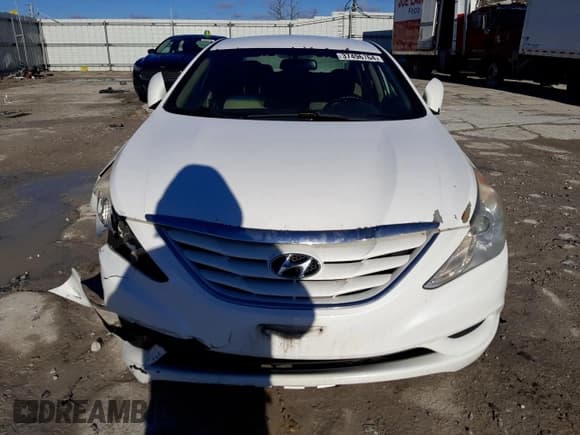 ✅ 2013 Hyundai Sonata GLS • VIN: 5NPEB4AC9DH738713 • Lot: 37496764. Listed on Copart with 167,512 mi. Free auction sales archive from the USA and detailed vehicle history report at DreamBid. Image 5.