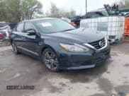 ✅ 2018 Nissan Altima SL • VIN: 1N4BL3AP5JC147563 • Lot: 41952968. Wystawiony na IAAI z przebiegiem Nie podano. Bezpłatny archiwum sprzedaży aukcyjnych z USA i szczegółowy raport historii pojazdu na DreamBid. Zdjęcie 1.